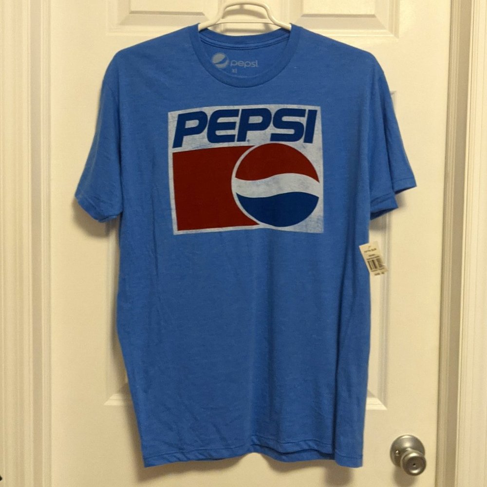 Mens "Pepsi" T-shirt size XL fifth sun